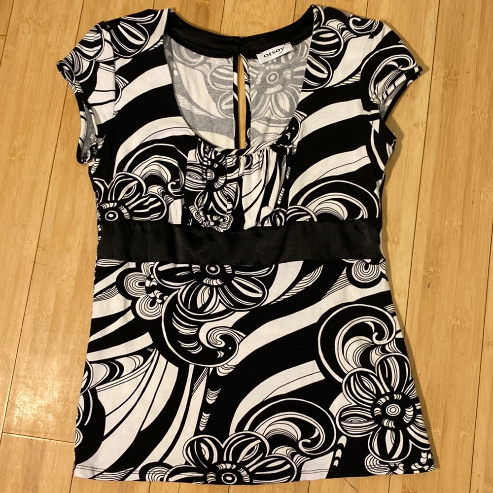 Black and white floral top with black satin trim under bust, large
